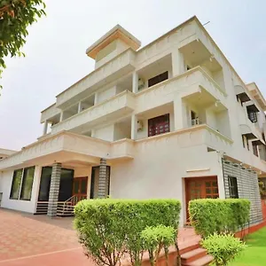Marc Royal 3* Agra (Uttar Pradesh)