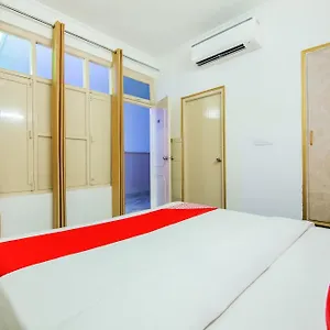 Sapna 3* Gurgaon